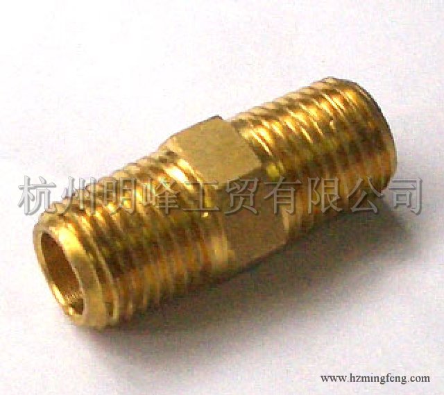 9527027 Male Hex Nipple 1/4"*1/4" NPT，brass