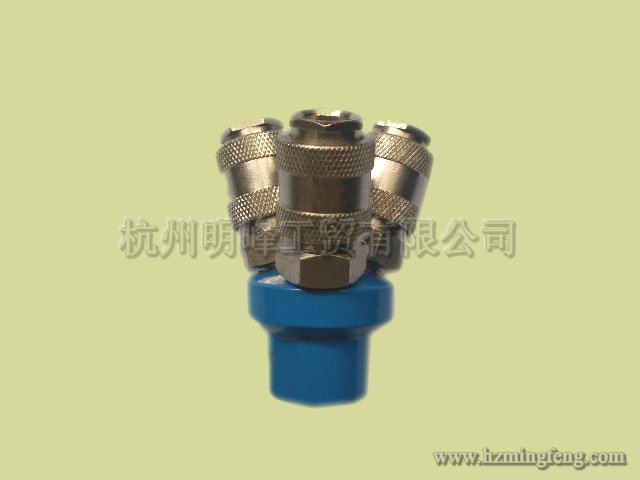 9570080圆型三通